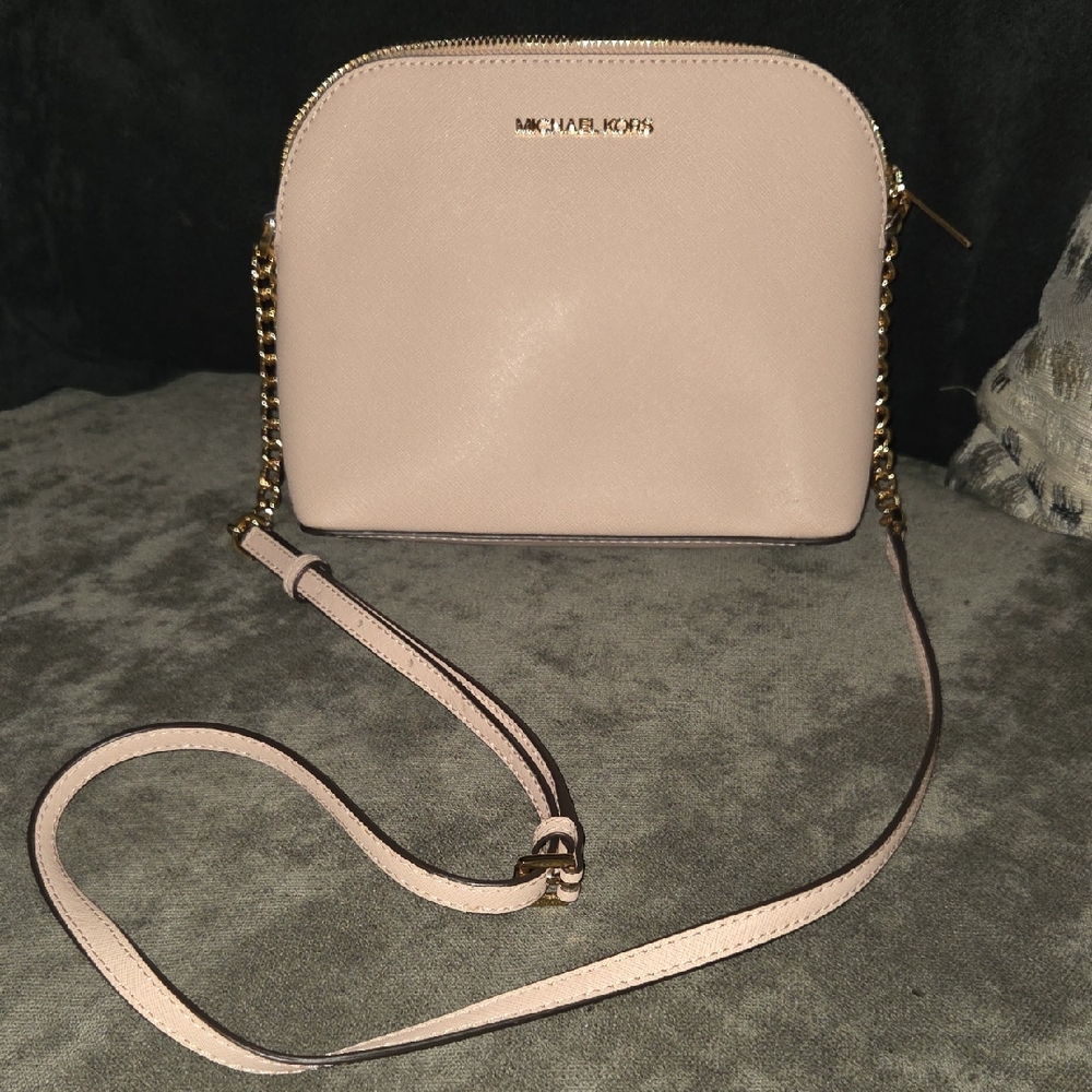 Michael Kors Blush Crossbody Bag with Gold Chain